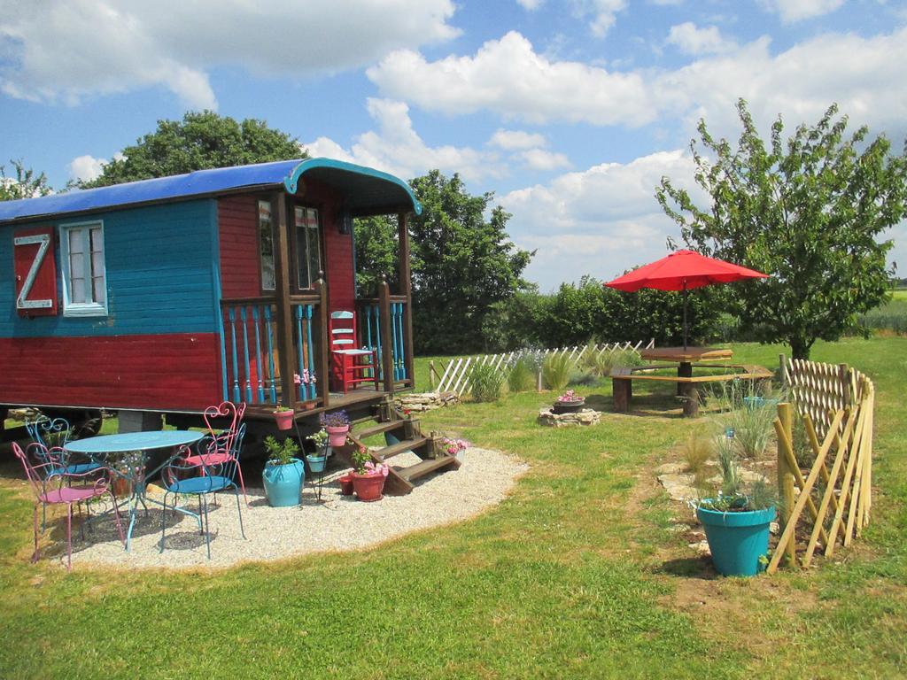 Vila La Petite Fadette Sancoins Exteriér fotografie