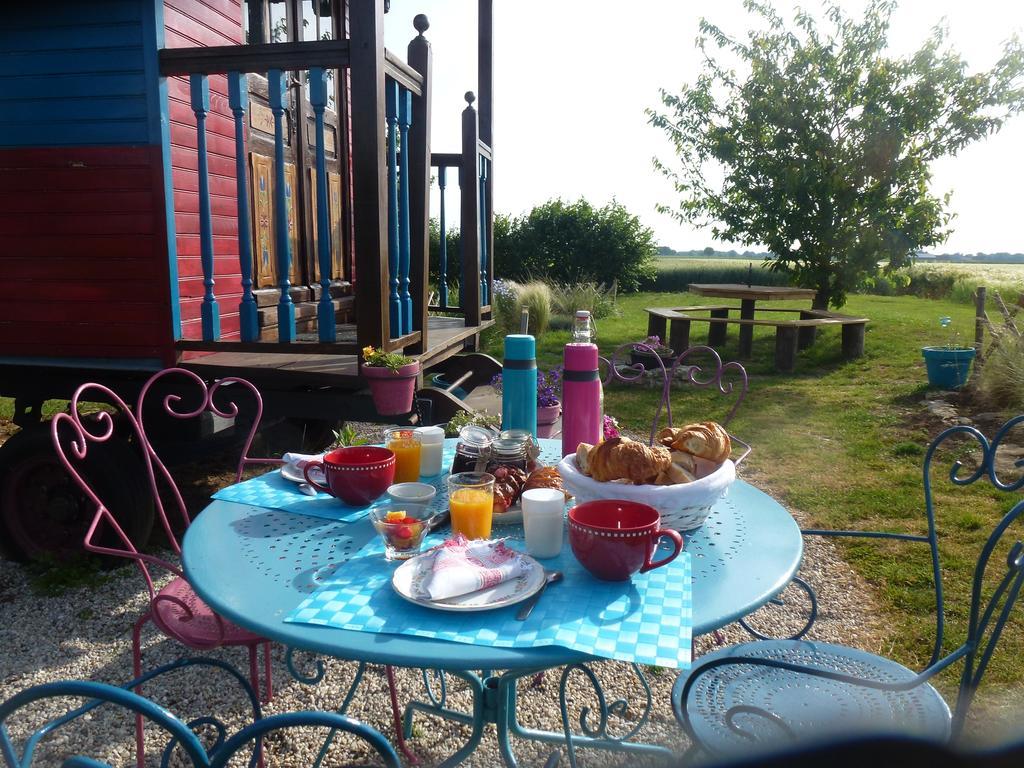Vila La Petite Fadette Sancoins Exteriér fotografie
